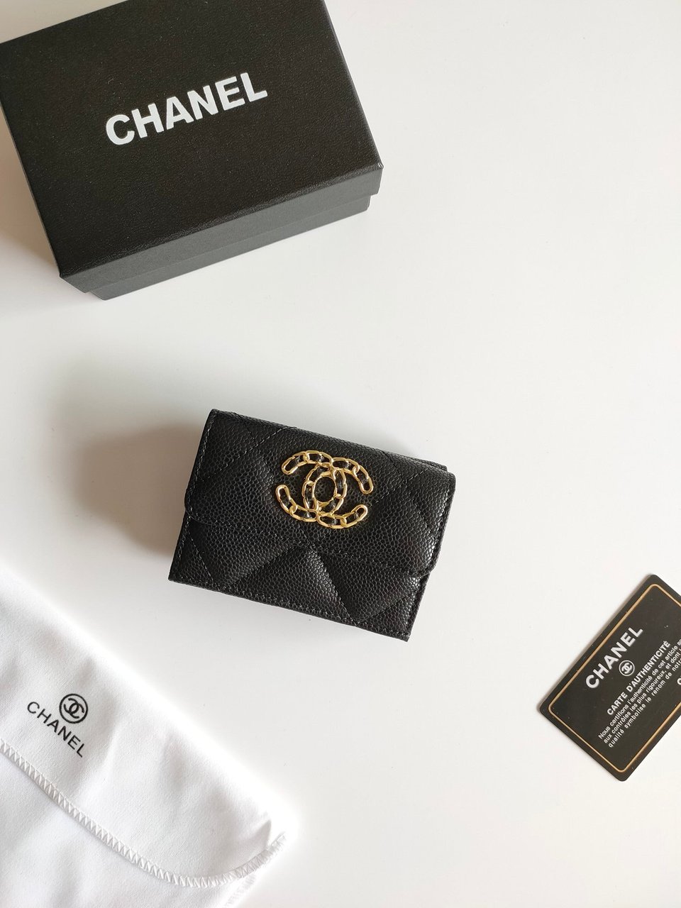 Chanel Trifold Purse 12 Black Grained Calfskin Gold Icon view 7