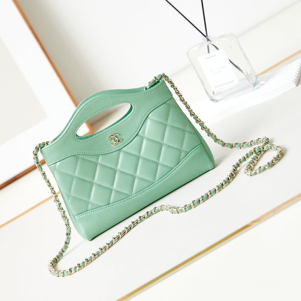Chanel 24S31 Nano Shopping Bag 17.5Cm Light Green Lambskin Gold Hardware view 2