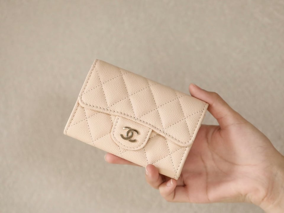 Chanel Flap Card Holder 11.3 Beige Grained Calfskin Gold Icon view 2