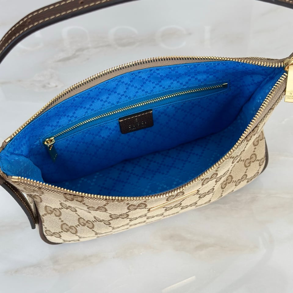 Gucci Lady Lunetta Small Shoulder Bag 22cm/8.7in Sand And Brown GG Canvas 874743 view 7