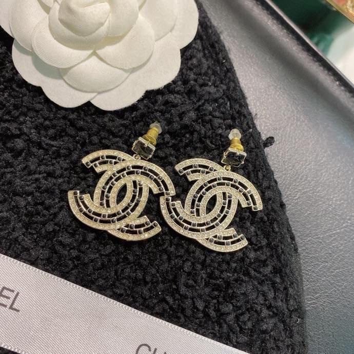 Chanel Cc Earrings view 8