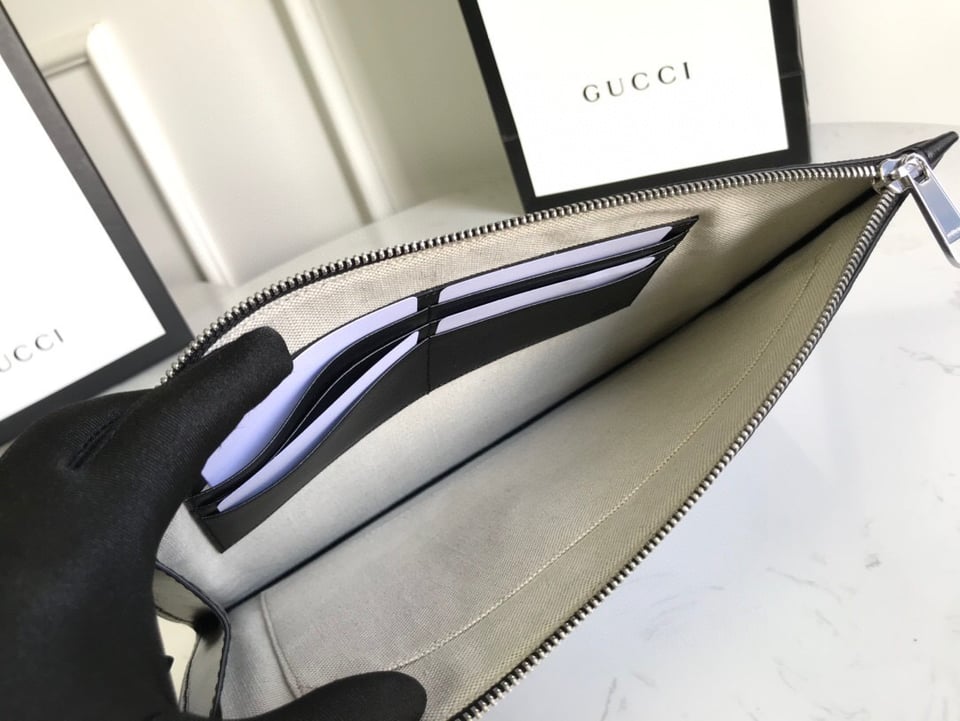 Gucci GG Embossed Pouch Black 12in/31cm For Men view 10