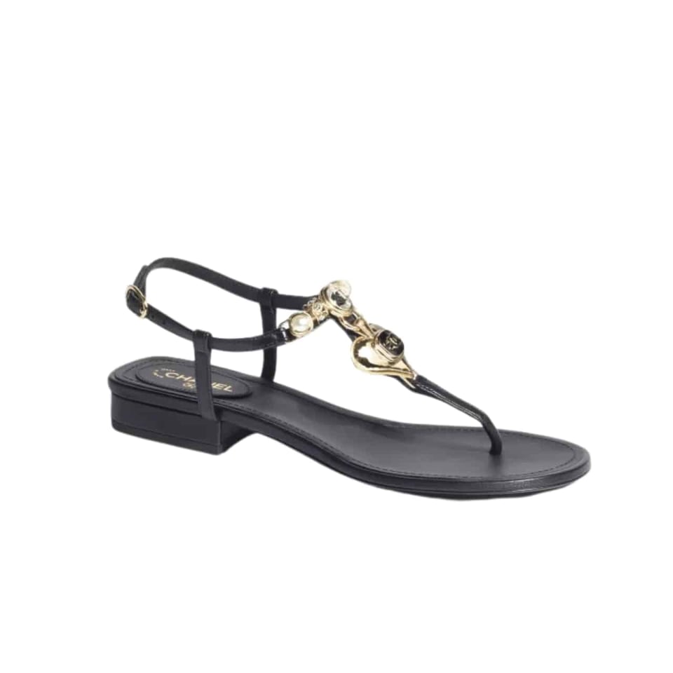 Chanel Shiny Pearl Crystal Cc Heart Thong Sandals Black G39674 X01000 94305
