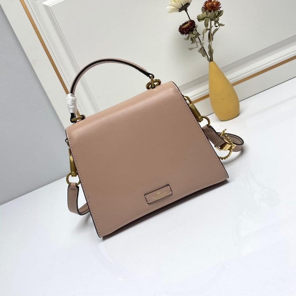 Valentino Garavani Small Vsling Wicker Handbag Pink 22Cm view 6