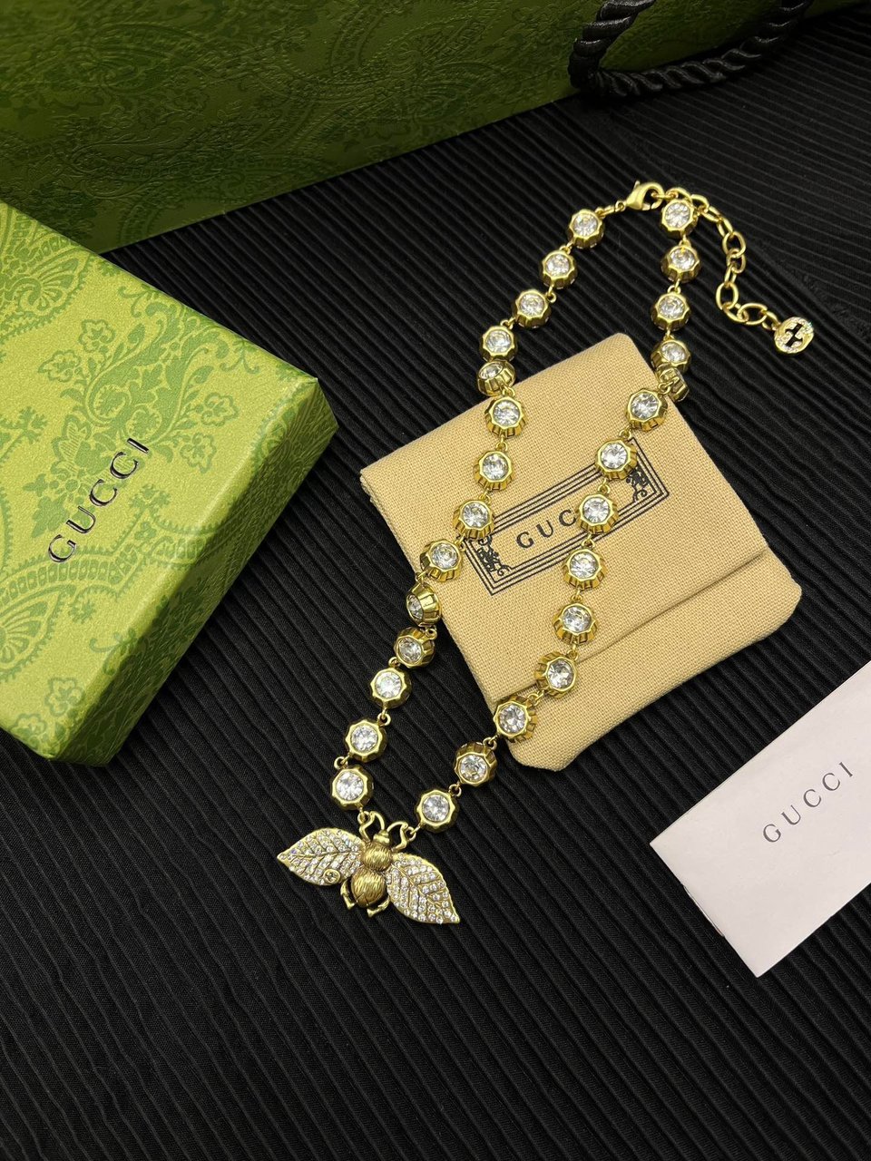 Gucci Bee Necklace With Crystals In Gold ‎629989 J1D50 8062 view 4
