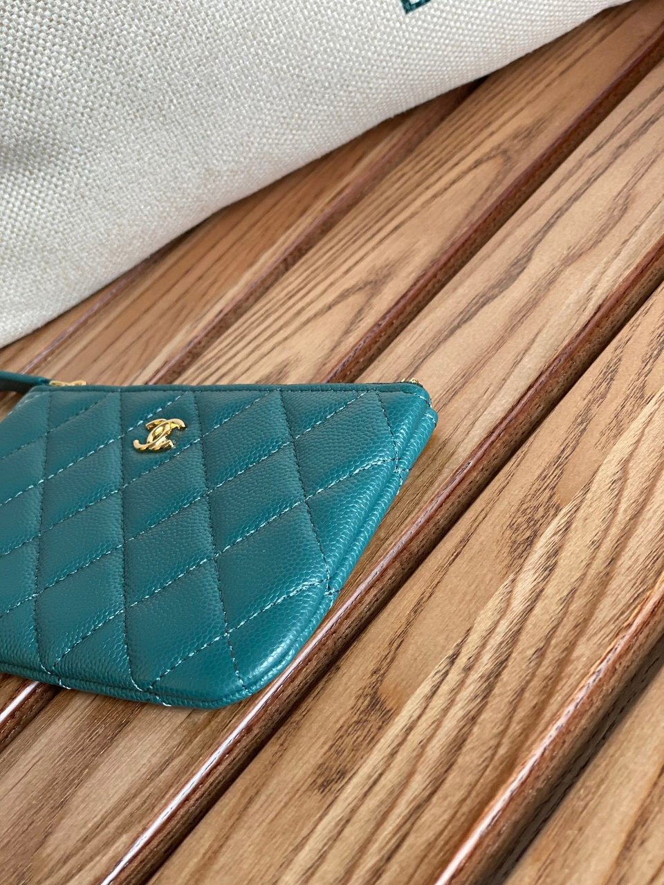 Chanel Zipped Wallet 15 Blue Green Caviar Gold Hardware view 5