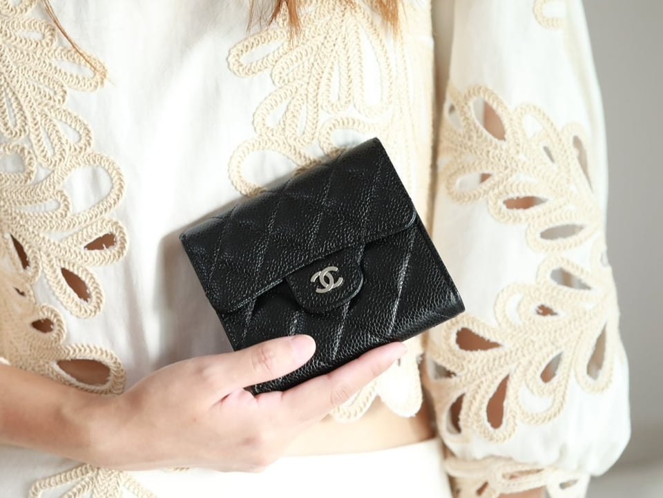 Chanel Flap Card Holder 11.5 Black Grained Calfskin Silver Icon view 2