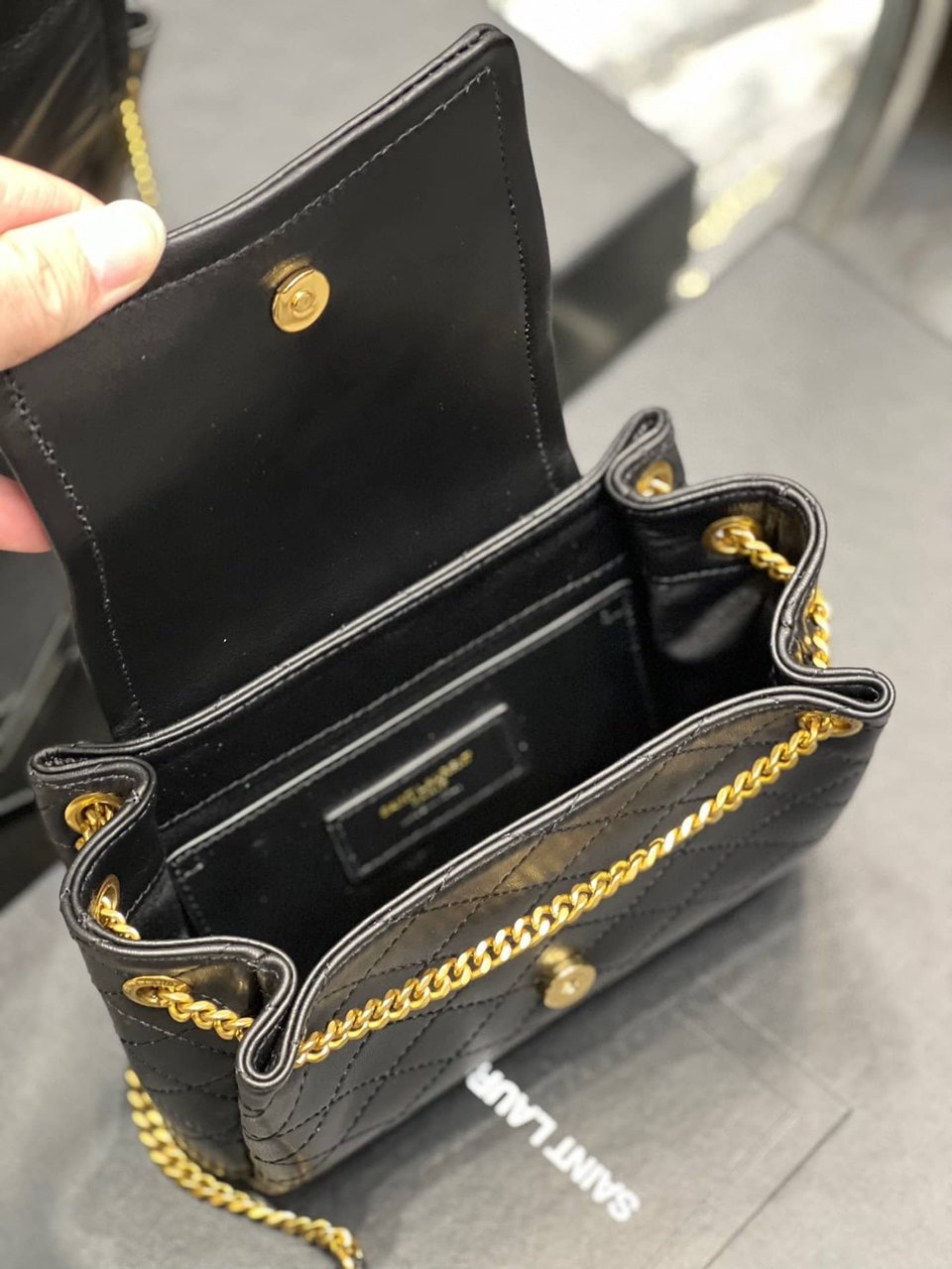 Saint Laurent Mini Nolita In Black 18Cm view 3