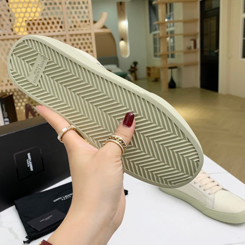 Saint Laurent Court Classic Embroidered Sneakers White 610648Gup109113 view 3