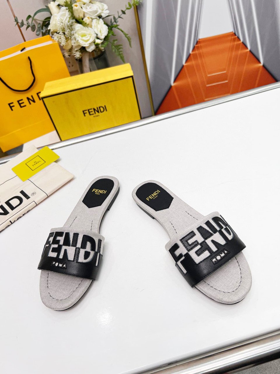 Fendi Signature Canvas Leather Slides Black 8R8337Ajzuf0Wzm view 9