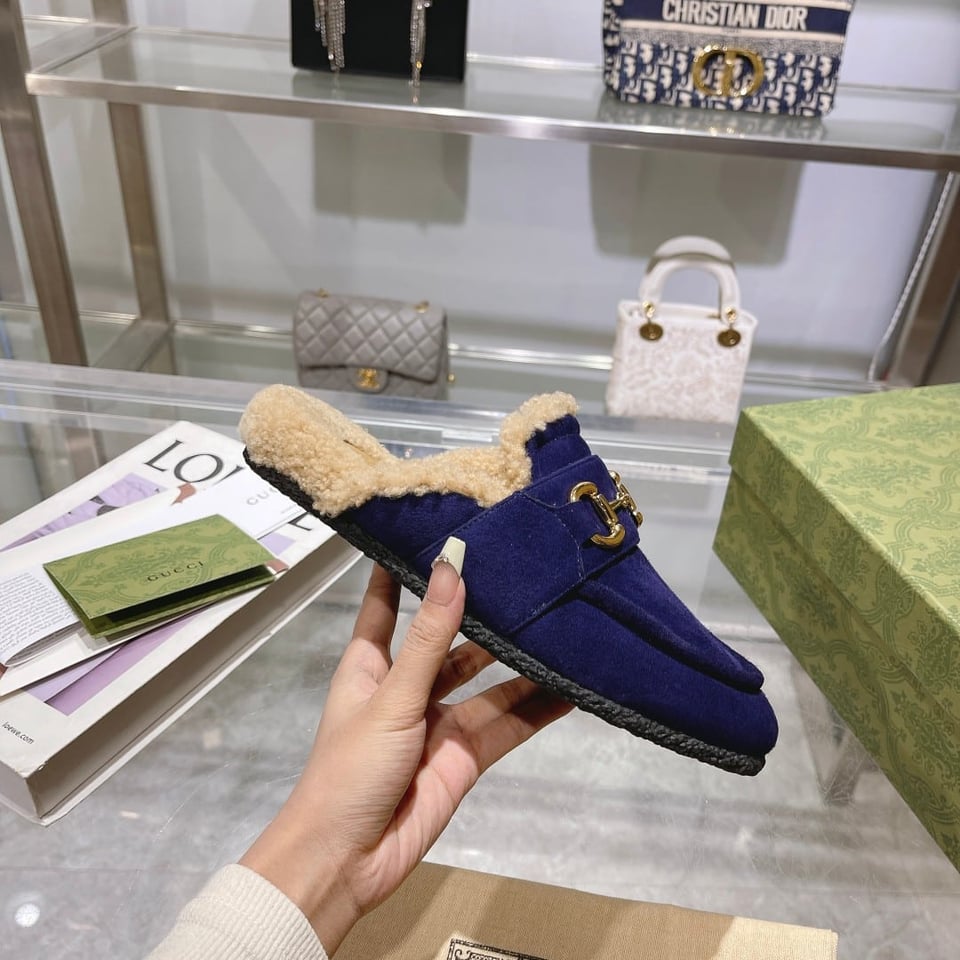 Gucci Women’S Mule With Horsebit Suede Leather Blue view 6