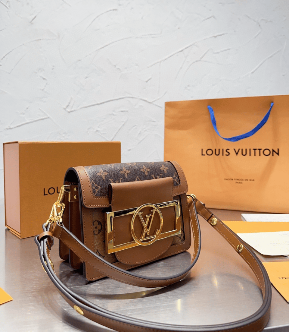 Louis Vuitton Mini Dauphine Lock Xl Brown 20Cm M46537 view 4