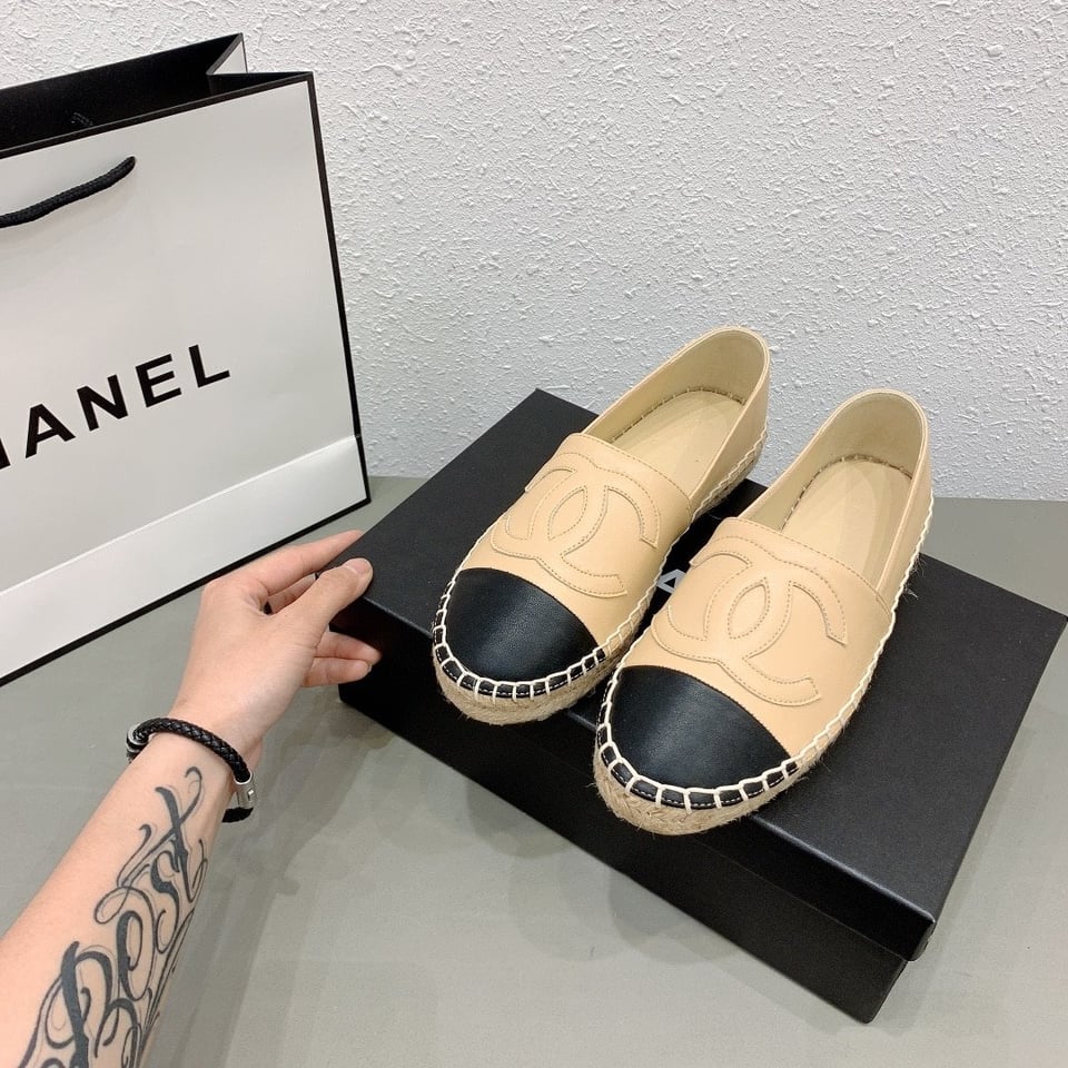 Chanel Cc Espadrilles Slip On Sheepskin Beige Black G29762 X01000 C0204 view 8