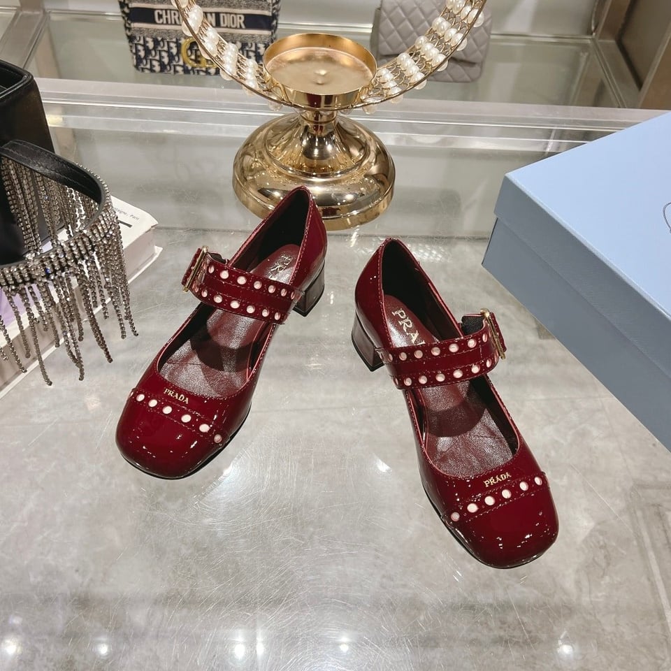 Prada Patent Leather Mary Jane Pumps Red view 3