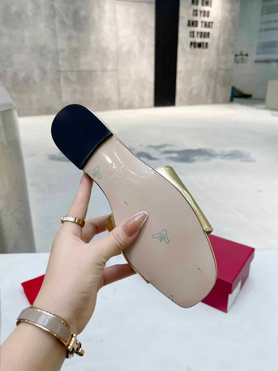 Valentino Garavani Vlogo Signature Slide Sandal Gold view 4