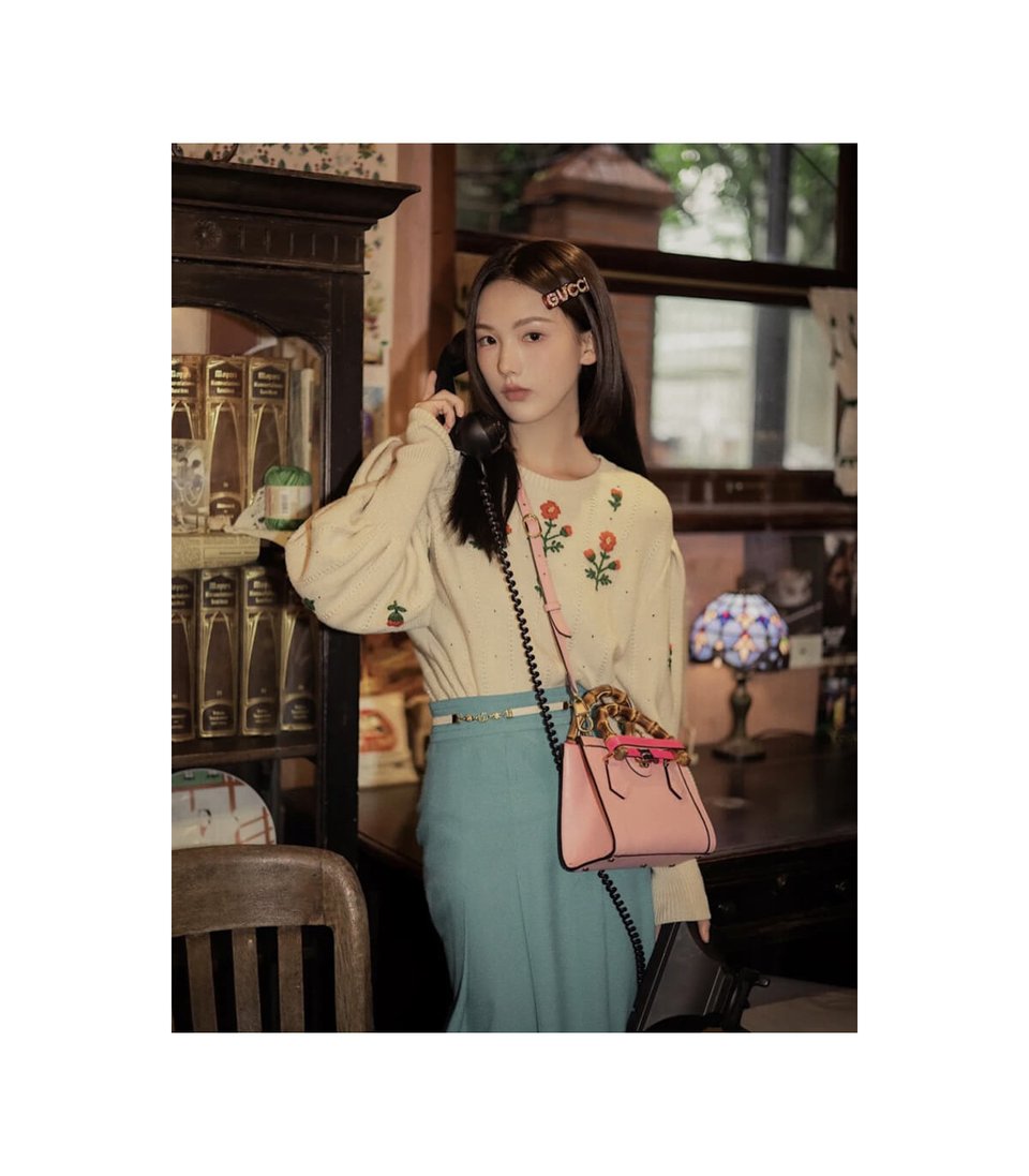 Gucci Diana Mini Tote Bag Pink view 5