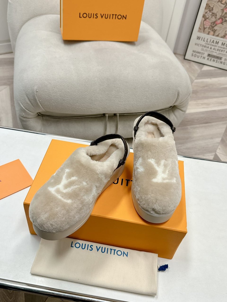 Louis Vuitton Aspen Comfort Clog Light Beige view 6