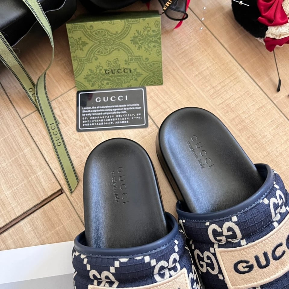Gucci Gg Horizontal Strap Sandals With Tag In Blue view 5