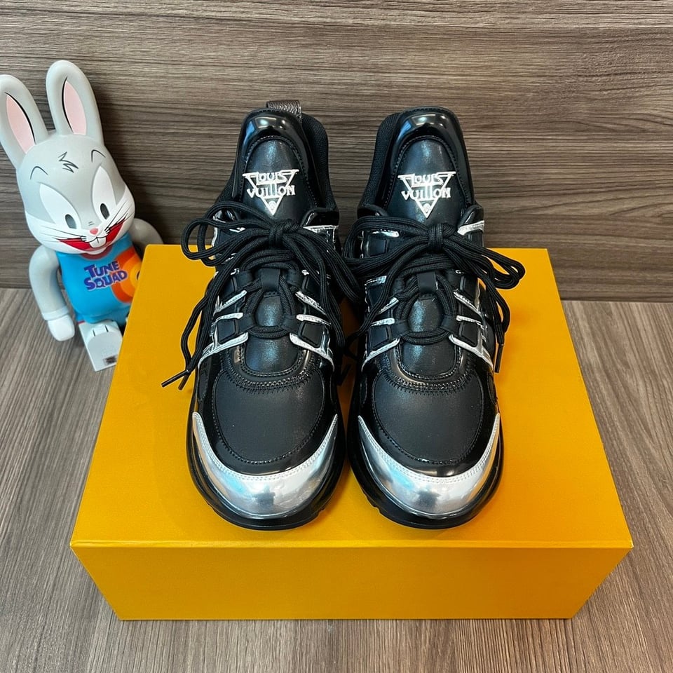 Louis Vuitton Archlight Sneaker Black And Silver view 7