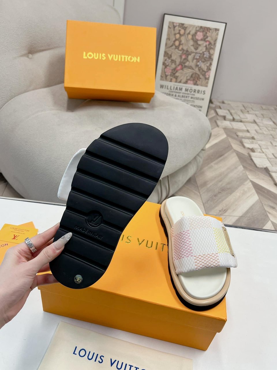 Louis Vuitton Pool Pillow Flat Comfort Mule Sandals Light Pink 1Actww view 3
