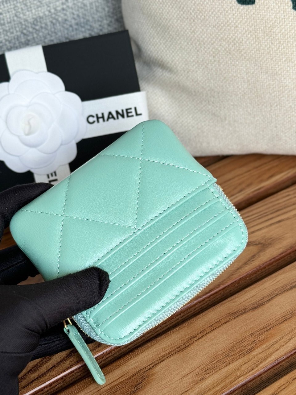 Chanel 19 Zipped Coin Purse 11Cm Turquoise Blue Lambskin Gold Hardware view 10