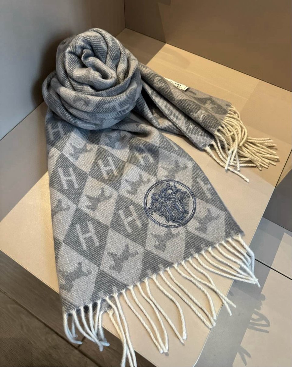 Hermes Diamond H Cashmere Scarf Grey For Women 180cm