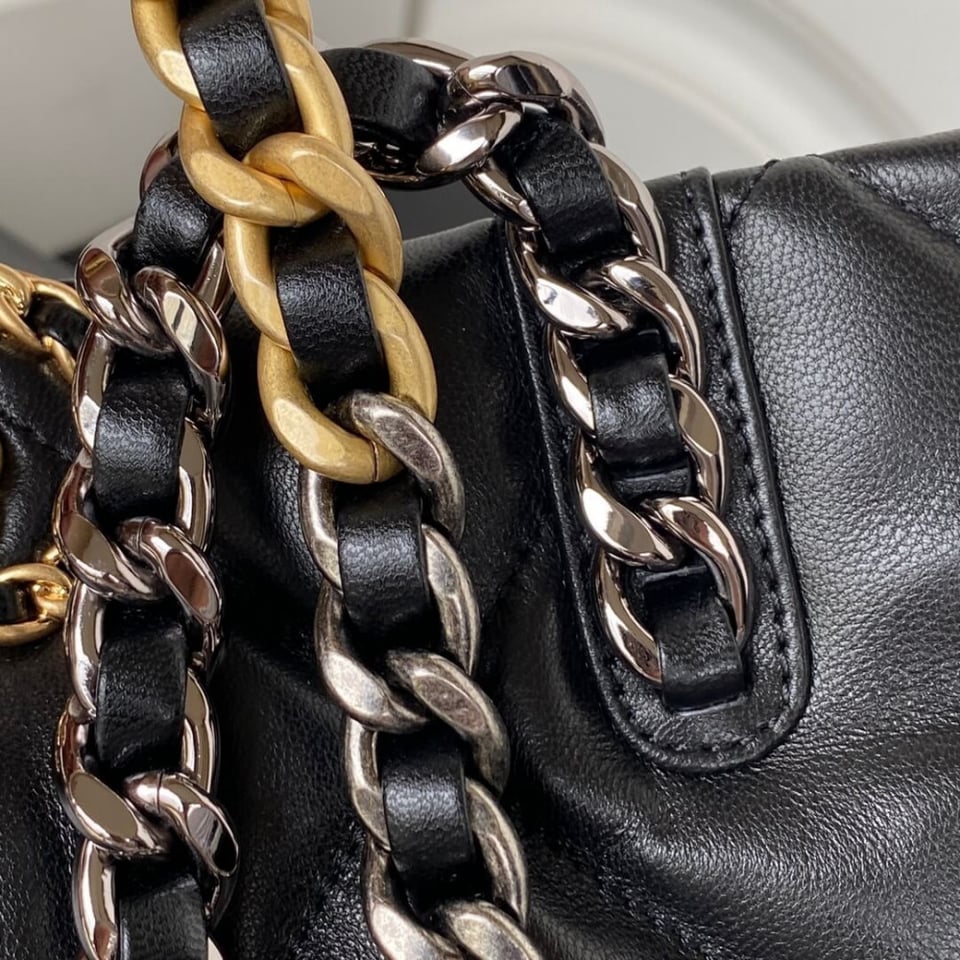 Chanel 19 Black Lambskin Quilted Shopping Bag 37cm view 9