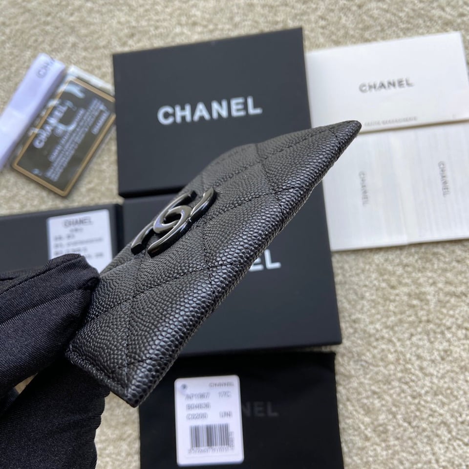 Chanel Card Holder 11Cm Black Caviar Black Hardware view 4