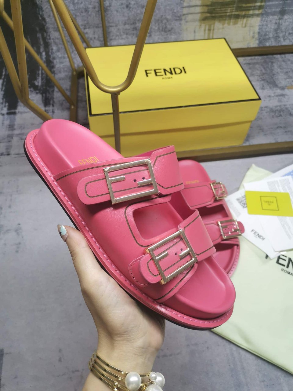 Fendi Feel Leather Slides Pink 8X8326Na7F1K9Y view 3