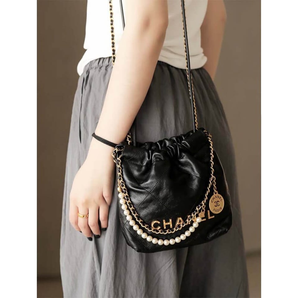 Chanel 22 Mini Bag Shiny Crumpled Calfskin with Pearl Chain view 5