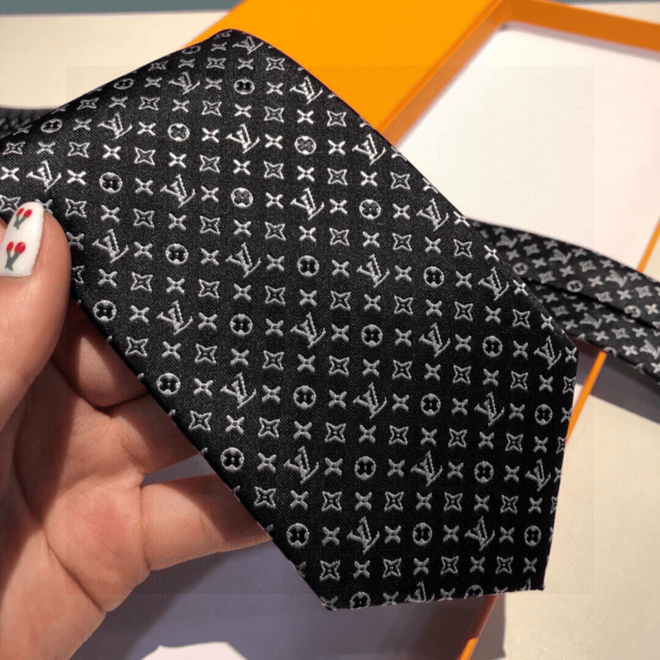 Louis Vuitton Monogram Classic Black Canvas Tie For Men view 4