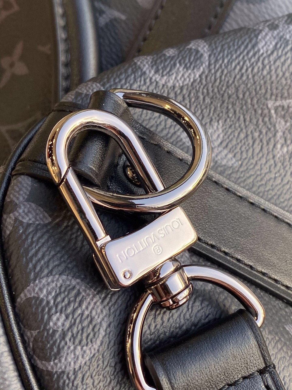 Louis Vuitton Keepall Bandouliere Monogram Eclipse Reverse 50 Gray 50cm M45392 view 8