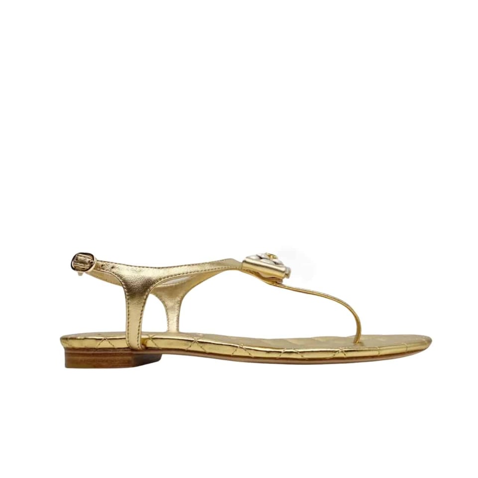 Chanel Gold Quilted Leather With White Camellia Cc Logo Bow Thong Sandals view 2
