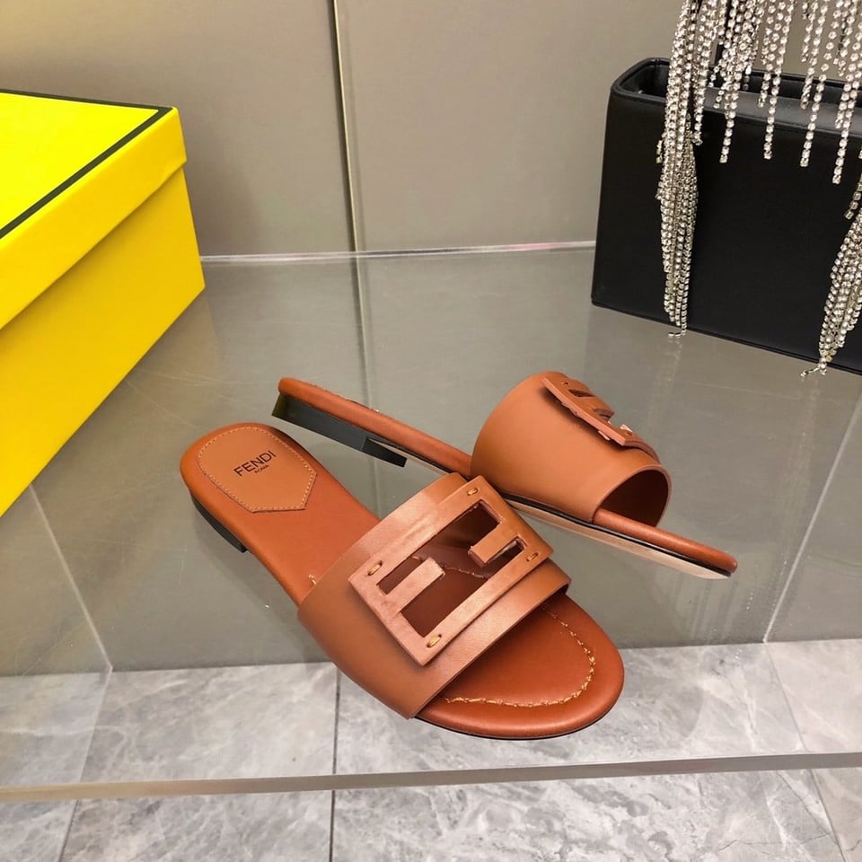 Fendi Baguette Brown Leather Slides 8R8136Ae7Tf1C4R view 6