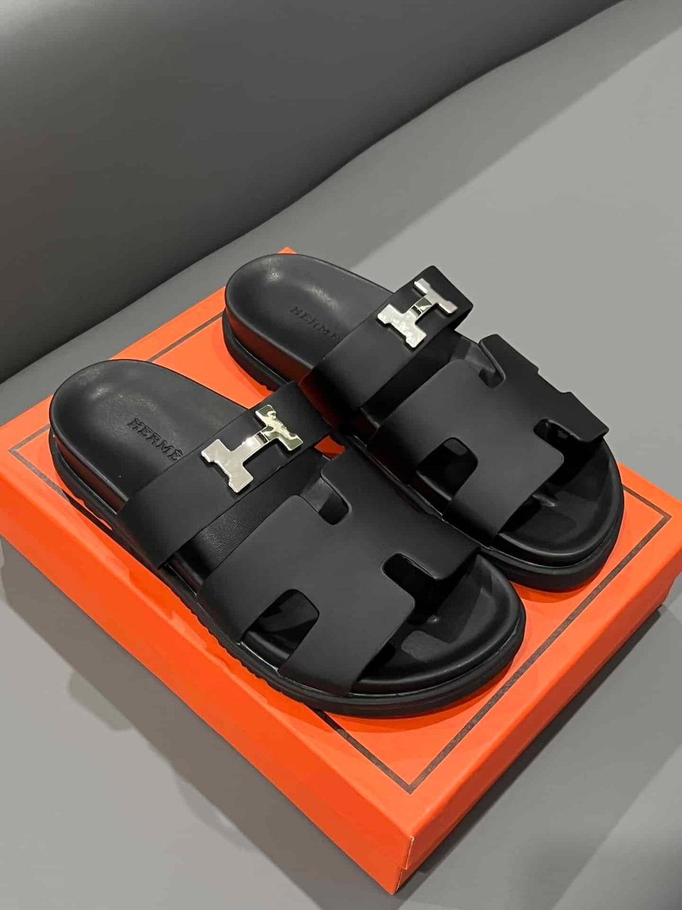 Hermes Chypre Sandal H Logo Silver Hardware Black view 7