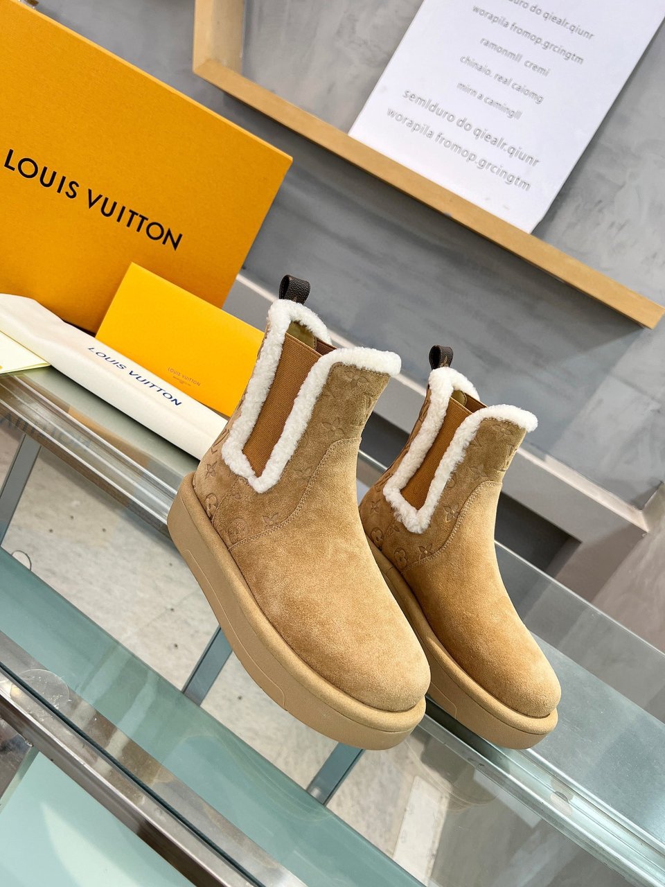 Louis Vuitton Aspen Chelsea Ankle Boot Beige 1Adc7R view 5