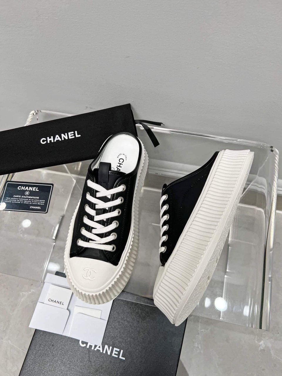 Chanel Platform Shoes Black view 4