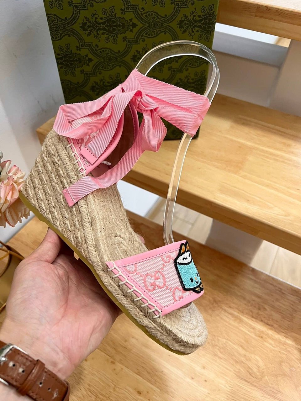 Gucci Women’S Gg Espadrille With Patch Pink view 4