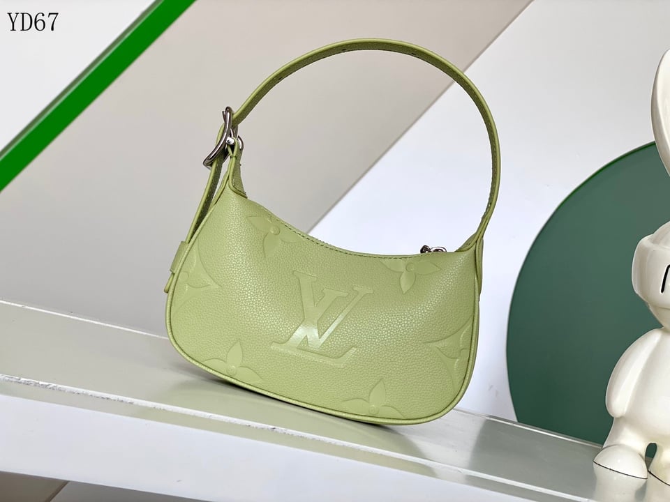 Louis Vuitton Monogram Empreinte Green Shoulder Bag 20Cm M82391 view 3