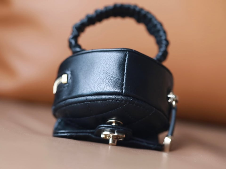 Chanel Heart Coin Purse 8.5 Black Calfskin view 7