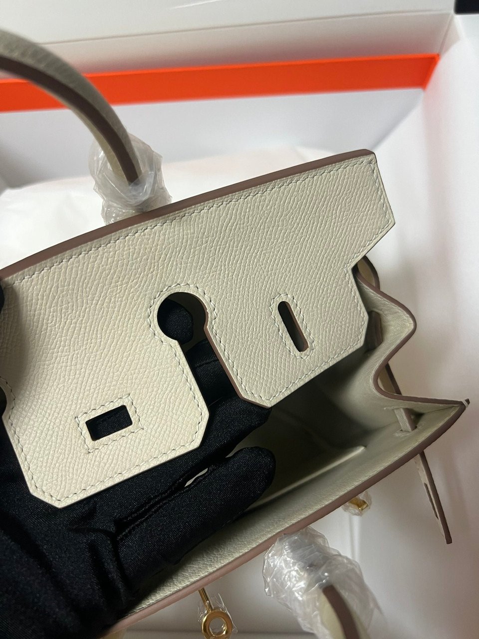 Hermes Birkin Sellier Cream Epsom Leather Gold Hardware view 8