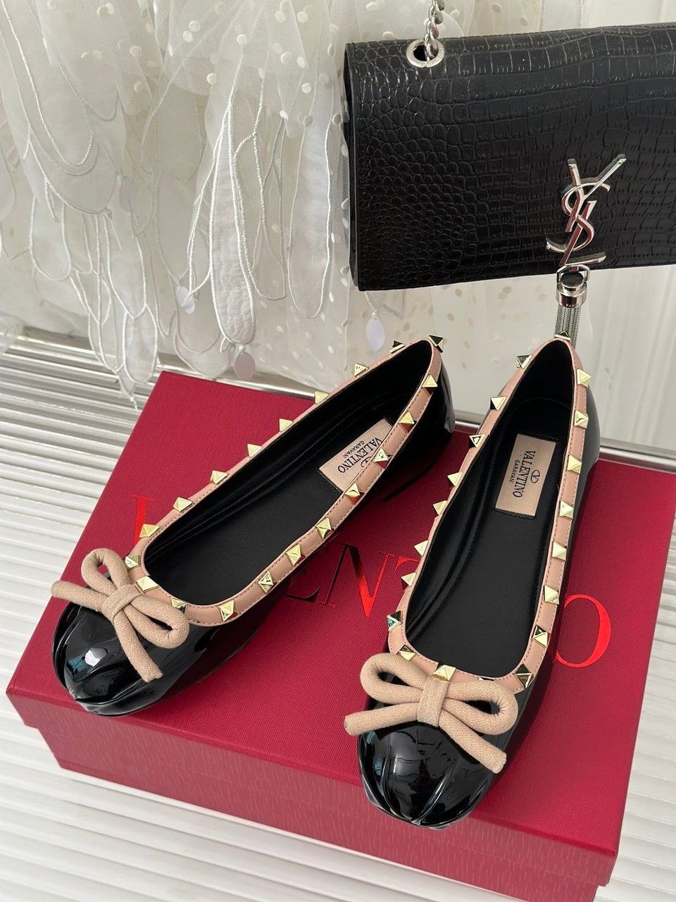 Valentino Garavani Rockstud Patent Leather Ballerina Black 3W2S0Hq5Vnw N71 view 10