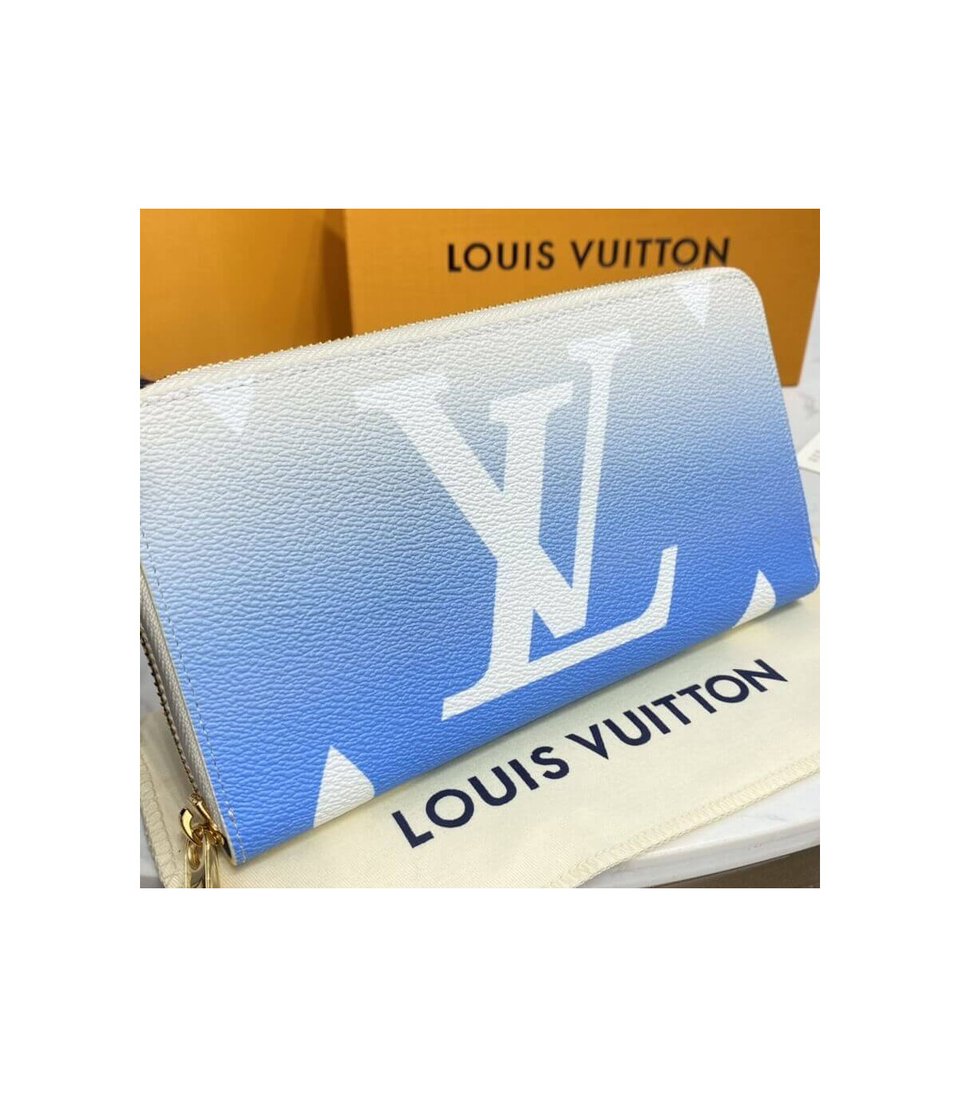Louis Vuitton Zippy Wallet Blue 19.5cm view 6