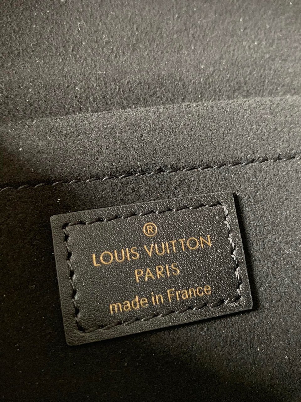 Louis Vuitton Monogram Padlock On Strap 19Cm Black view 8