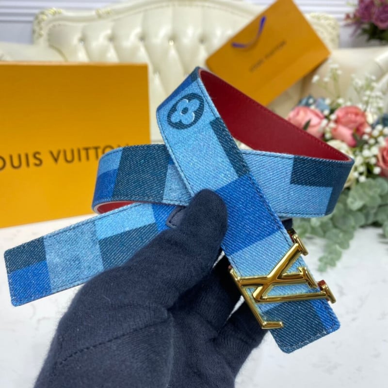 Louis Vuitton LV Iconic 30mm Belt M0243W view 5