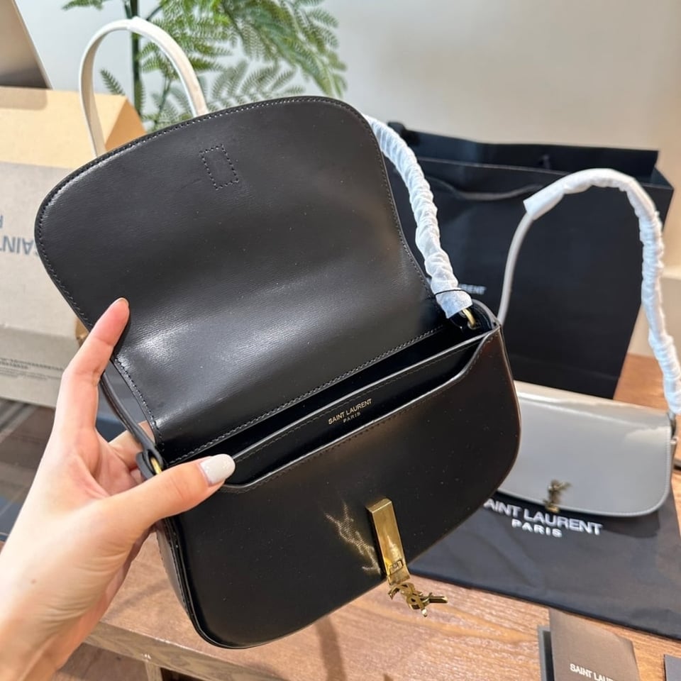 Saint Laurent Mini Voltaire In Box Black 17Cm view 4