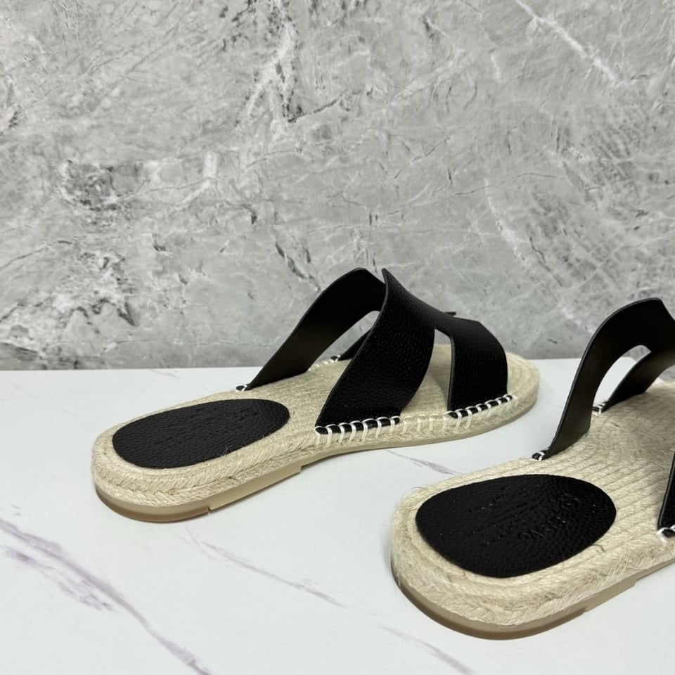 Hermes Antigua Espadrille Noir H231000Zh02440 view 4