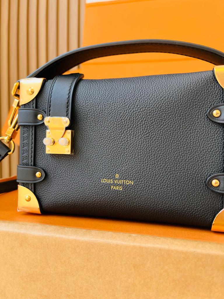 Louis Vuitton PM Side Trunk Bag Black 19cm M23817 view 3