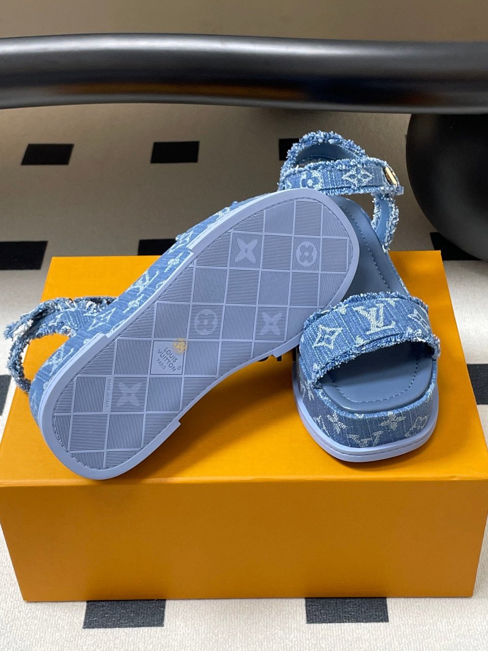 Louis Vuitton By The Pool Maya Flatform Sandal Blue view 5
