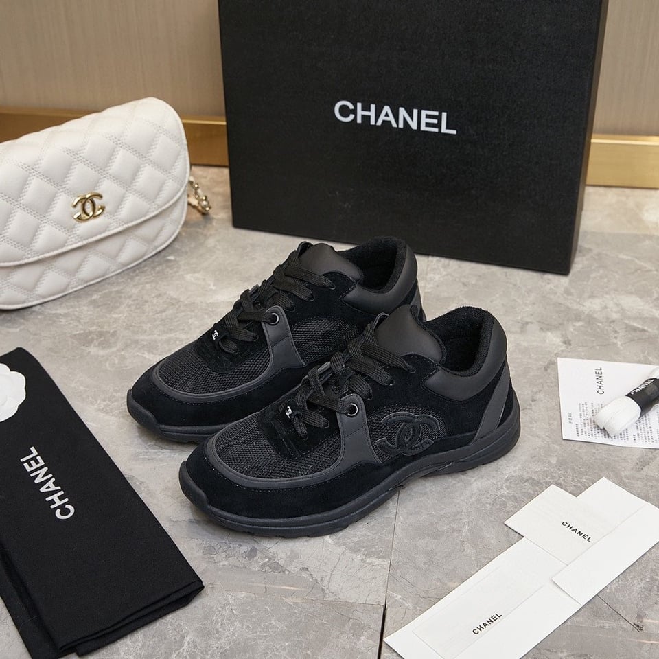 Chanel Cc Logo Sneaker Black G34361 Y53536 94305 view 3
